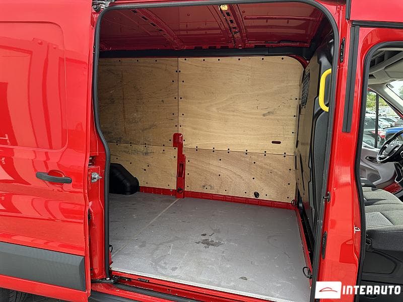2018 Ford Transit — Miniatură 16