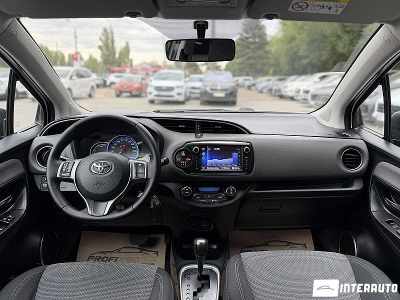 Toyota Yaris 2017 — Миниатюра 10