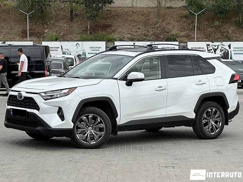 Toyota Rav-4 2024 — Миниатюра 2