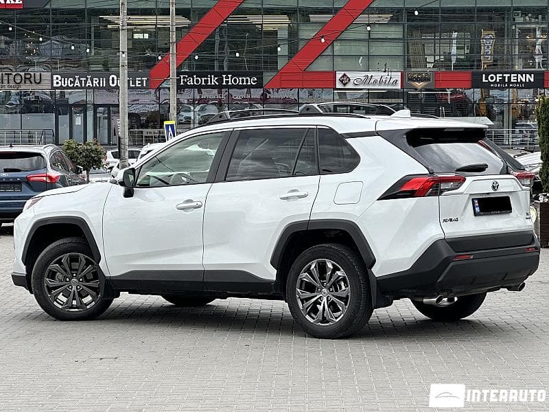 Toyota Rav-4 2024 — Миниатюра 4
