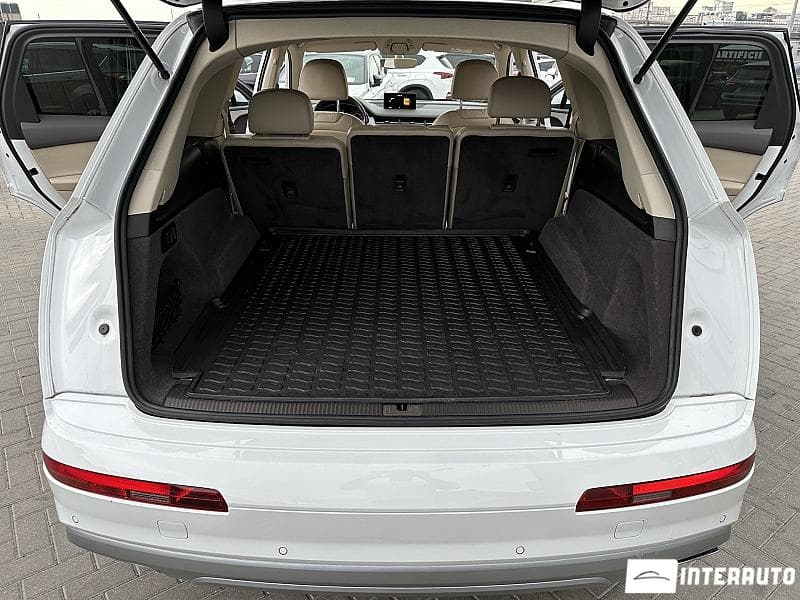 2016 Audi Q7 — Miniatură 24