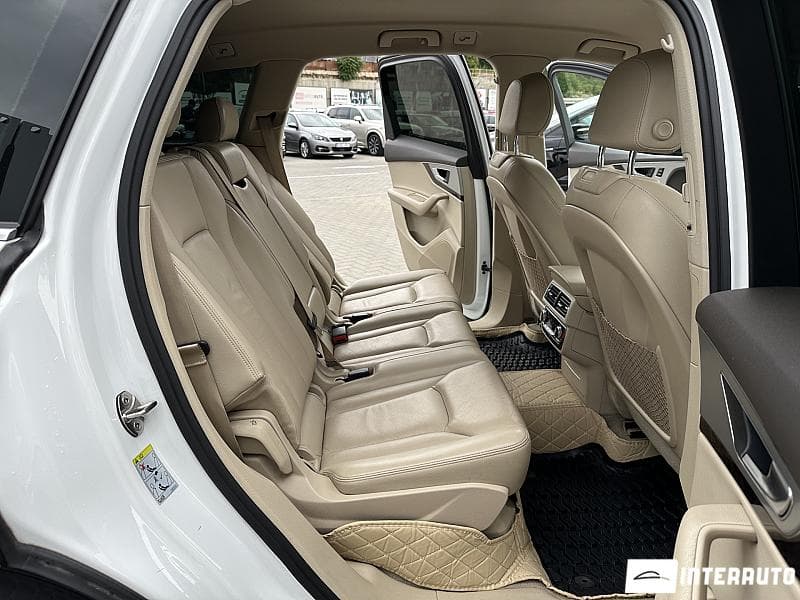 2016 Audi Q7 — Miniatură 14