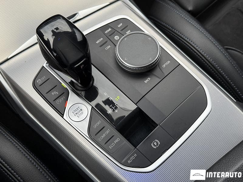 BMW 320 2019 — Миниатюра 14