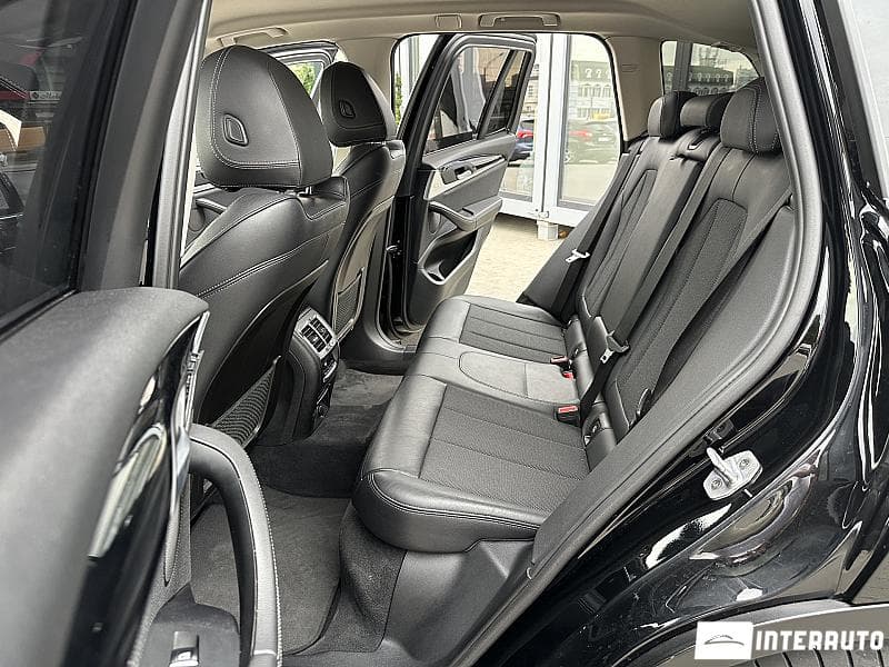 BMW X3 2.0D 2018 — Миниатюра 15