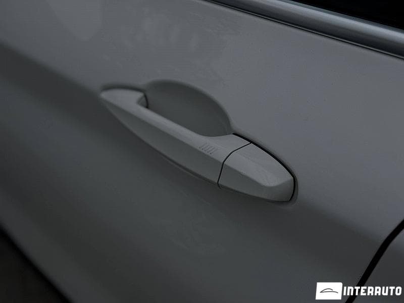 2018 BMW X1 2.8i — Miniatură 17