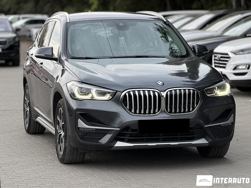 2020 BMW X1 1.6D — Miniatură 3