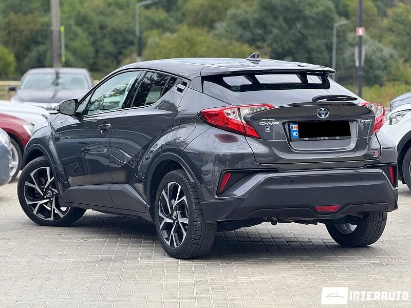 2018 Toyota C-HR — Miniatură 4