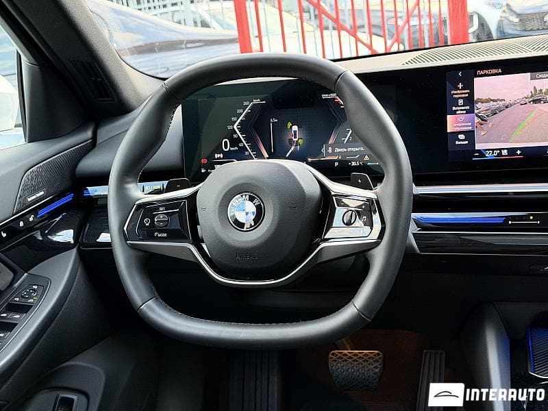 2024 BMW 530 — Miniatură 9
