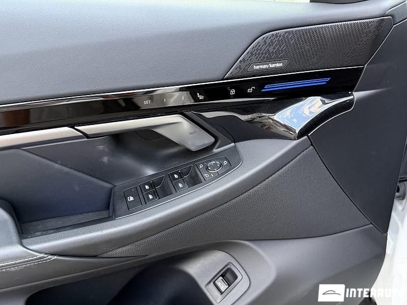 2024 BMW 530 — Miniatură 23