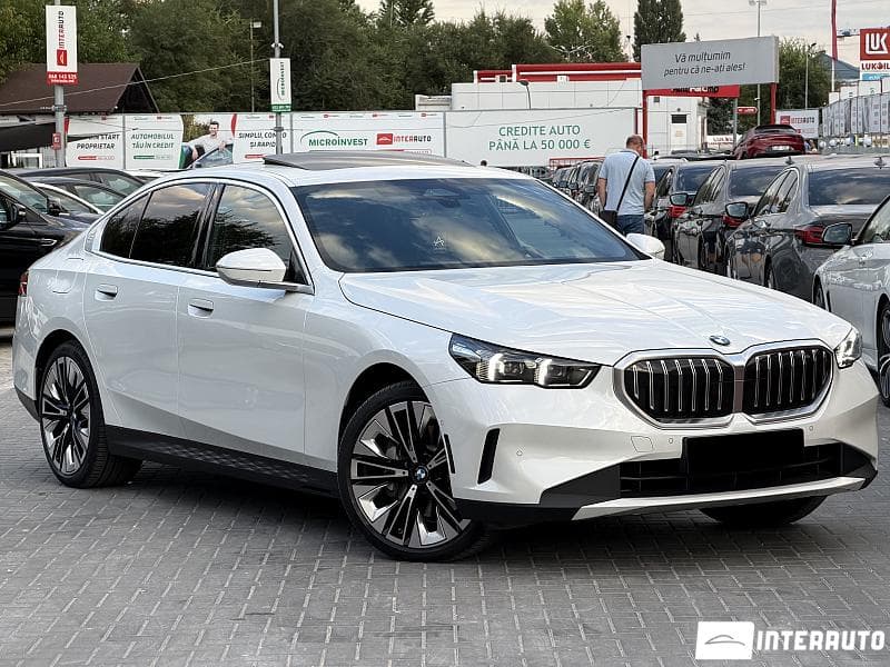 2024 BMW 530 — Miniatură 4