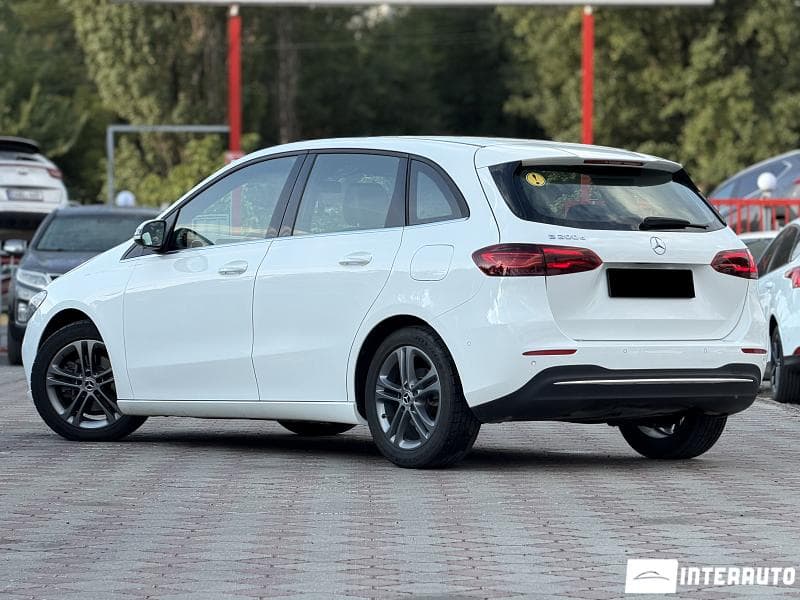 Mercedes B 200 2019 — Миниатюра 3