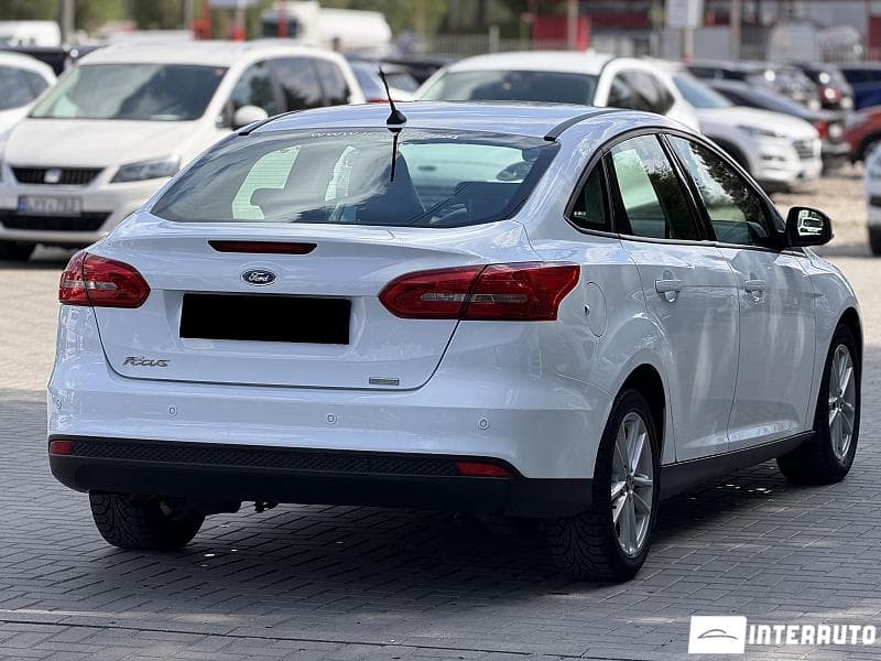 2017 Ford Focus — Miniatură 2