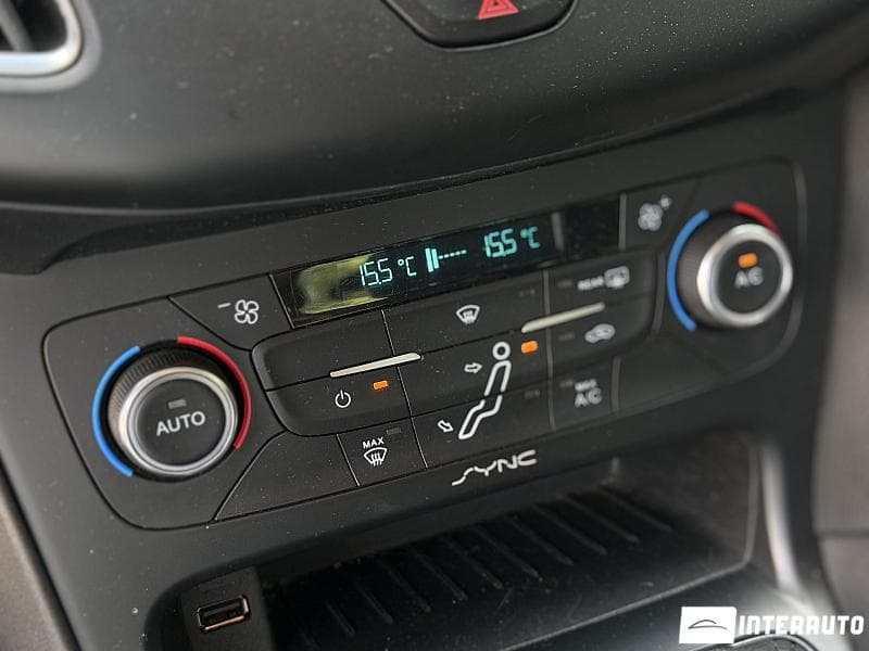 2017 Ford Focus — Miniatură 13