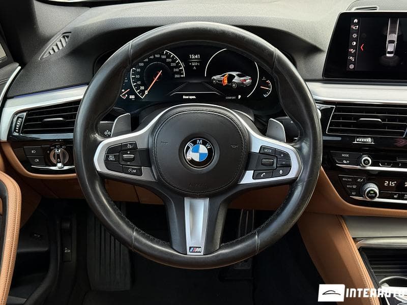 BMW 520 2018 — Миниатюра 10