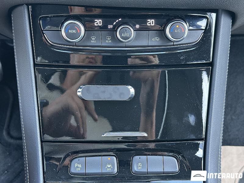 2023 Opel Grandland X — Miniatură 15