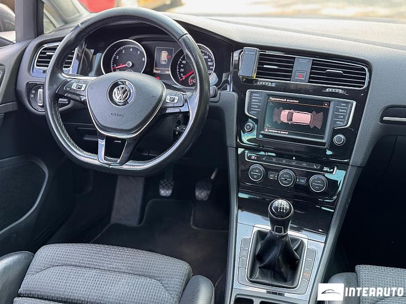 2016 Volkswagen Golf — Miniatură 9