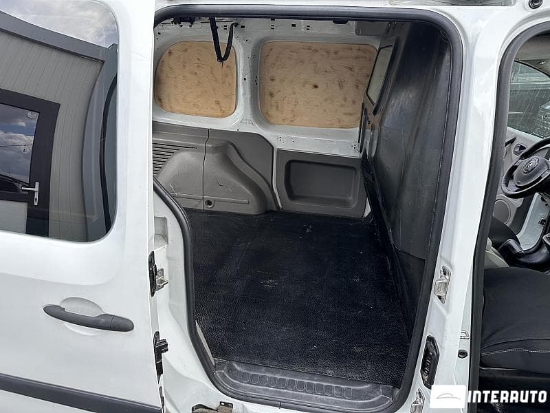 2010 Renault Kangoo — Miniatură 11