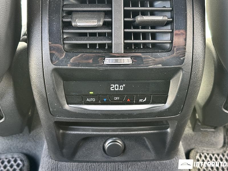 BMW X3 2.0D 2019 — Миниатюра 14