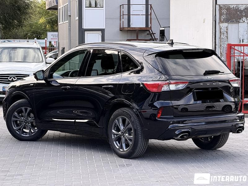 2021 Ford Kuga — Miniatură 2
