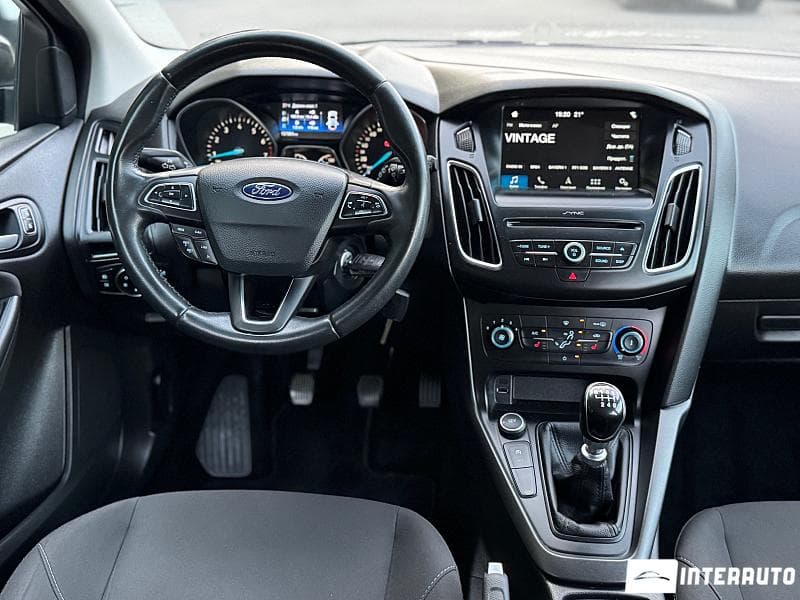 2018 Ford Focus — Miniatură 11
