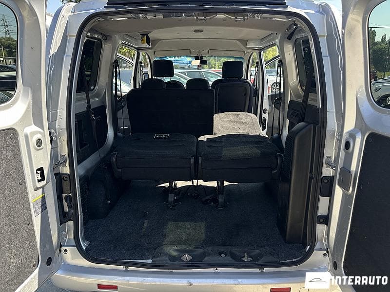 Nissan NV200 2011 — Миниатюра 21