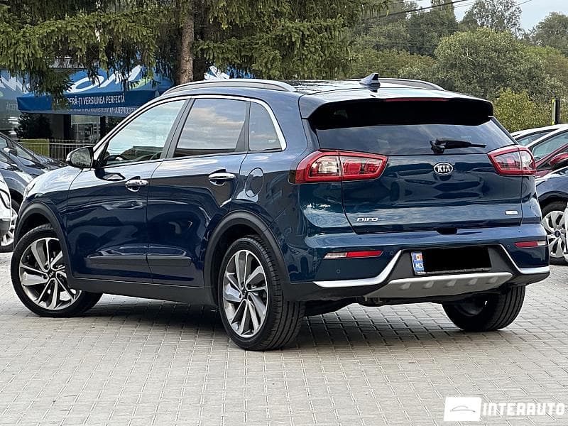 2016 Kia Niro — Miniatură 4