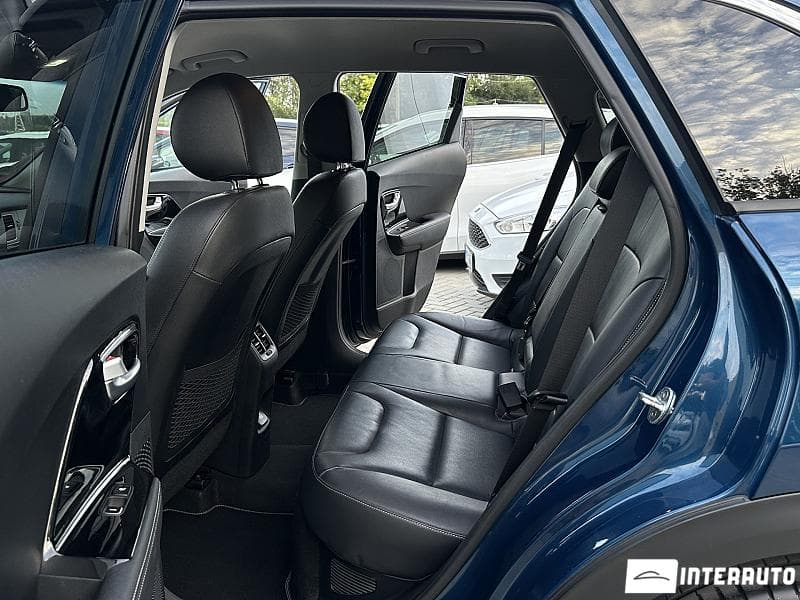 2016 Kia Niro — Miniatură 14