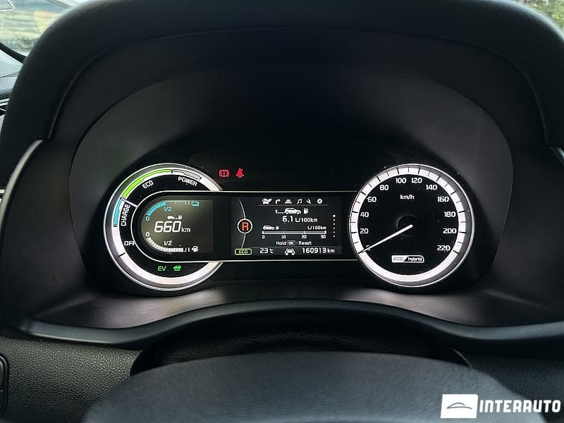 2016 Kia Niro — Miniatură 8