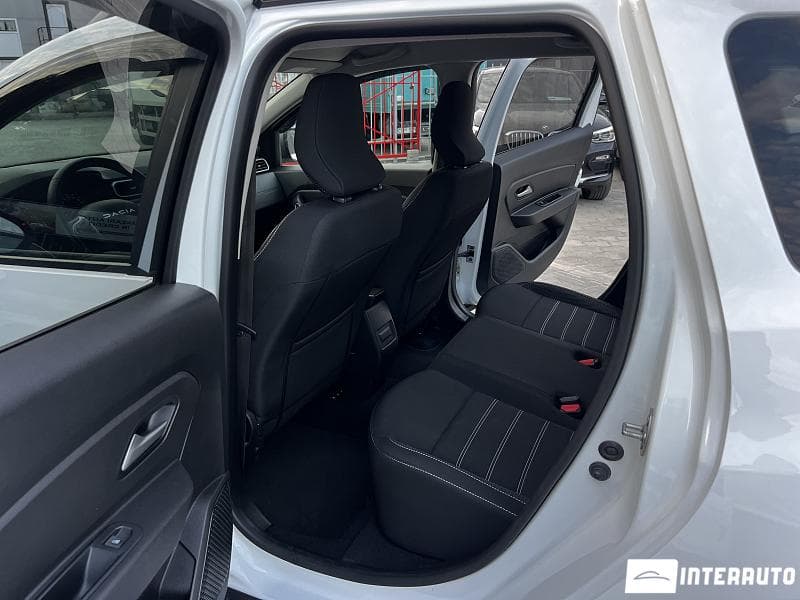 Dacia Duster 2023 — Миниатюра 6