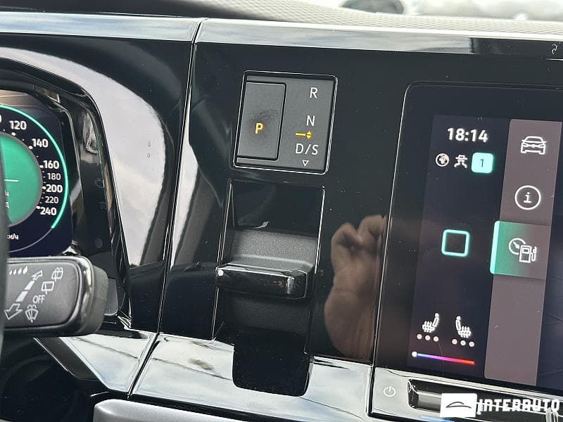 2023 Volkswagen Multivan — Miniatură 10