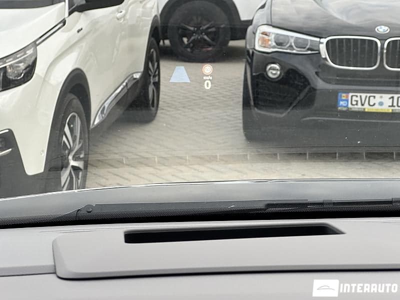 2023 Volkswagen Multivan — Miniatură 9