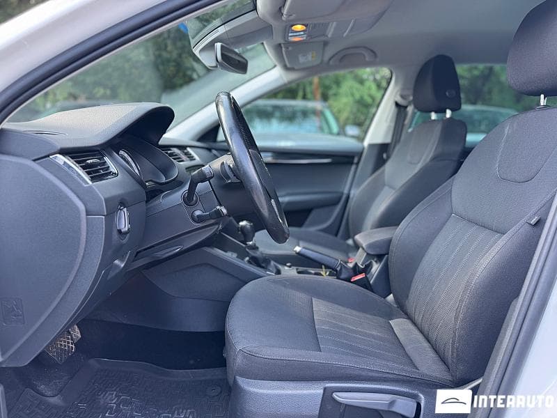 2019 Skoda Octavia — Miniatură 7