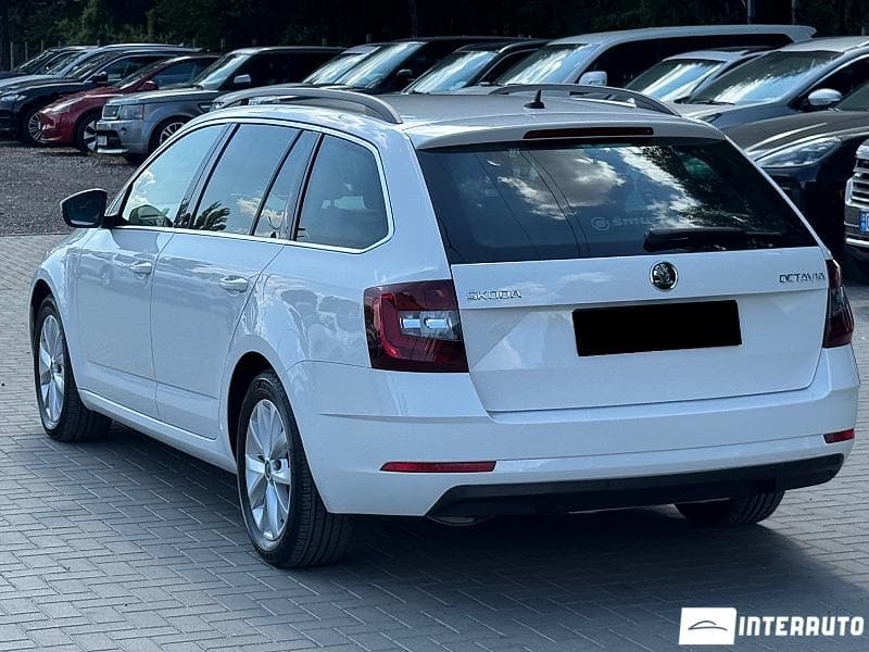 2019 Skoda Octavia — Miniatură 4