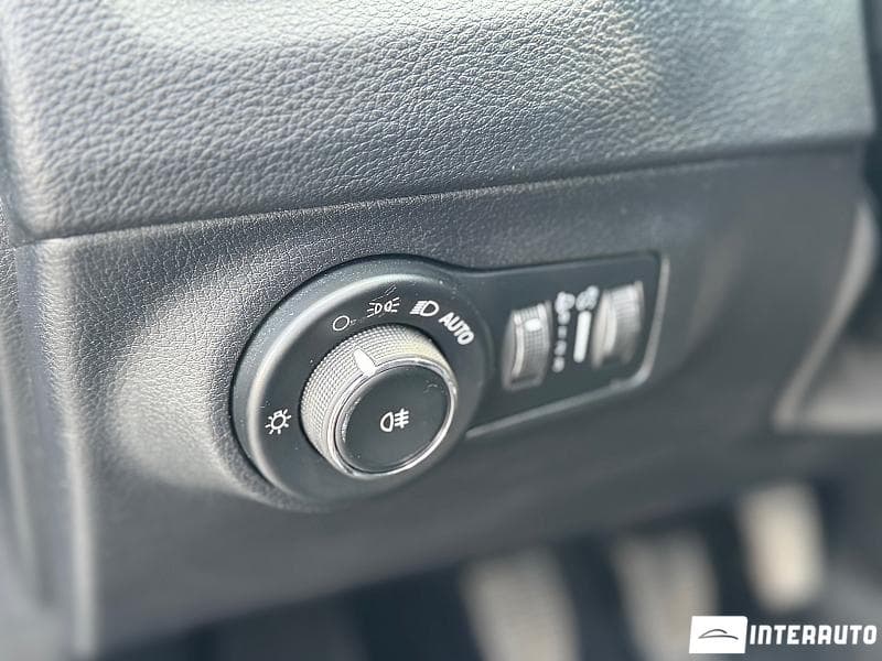 2018 Jeep Compass — Miniatură 9