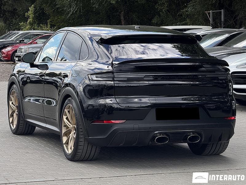 2024 Porsche Cayenne Turbo E-Hybrid Coupe — Miniatură 6
