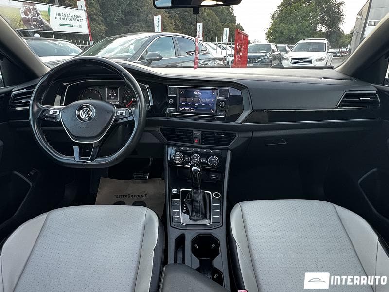 2018 Volkswagen Jetta — Miniatură 8