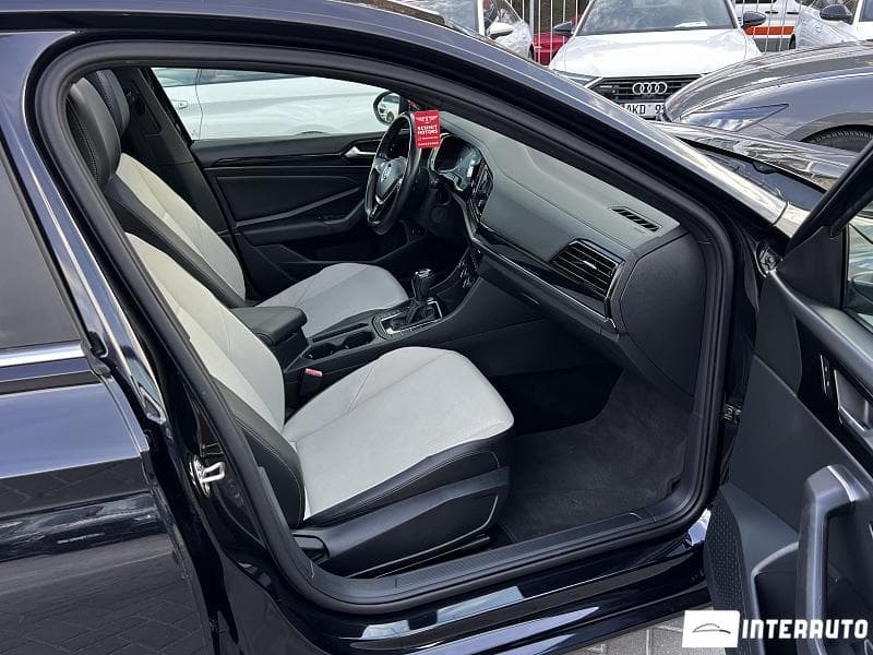 2018 Volkswagen Jetta — Miniatură 6