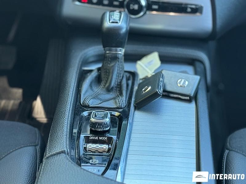 2018 Volvo XC 90 — Miniatură 13