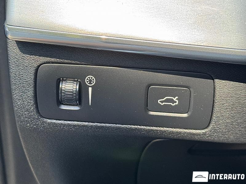 2018 Volvo XC 90 — Miniatură 9