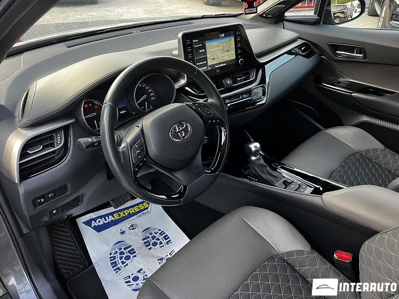 2020 Toyota C-HR — Miniatură 7