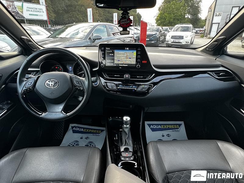 2020 Toyota C-HR — Miniatură 8