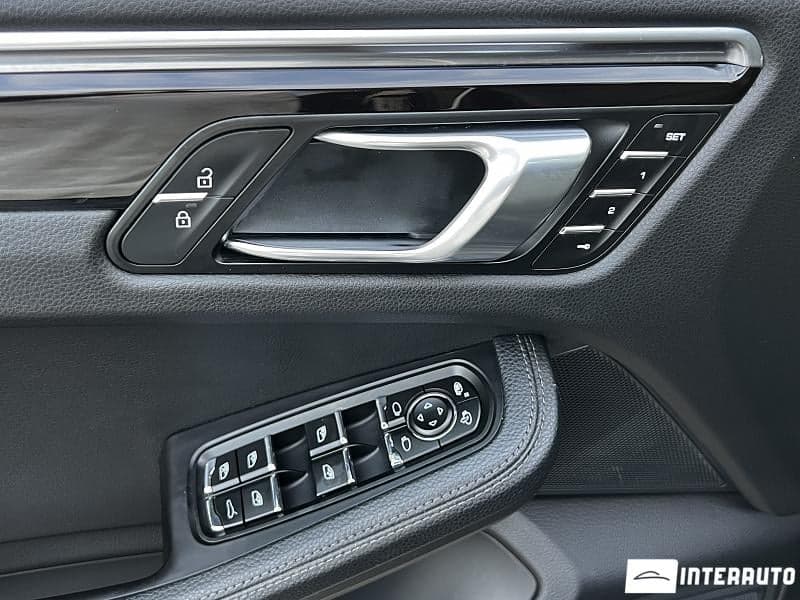 2019 Porsche Macan — Miniatură 17