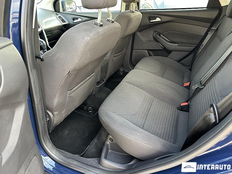 2015 Ford Focus — Miniatură 16