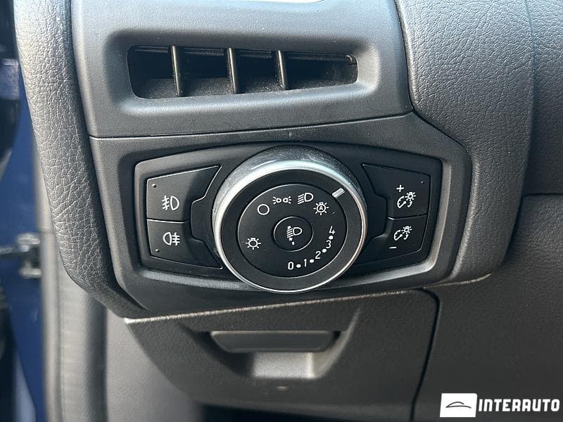 2015 Ford Focus — Miniatură 7