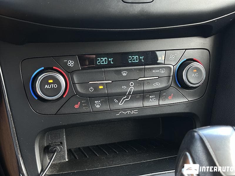 2015 Ford Focus — Miniatură 13