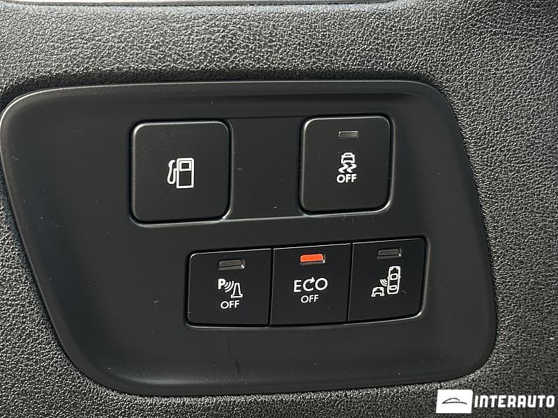 2015 Citroen C4 — Miniatură 17