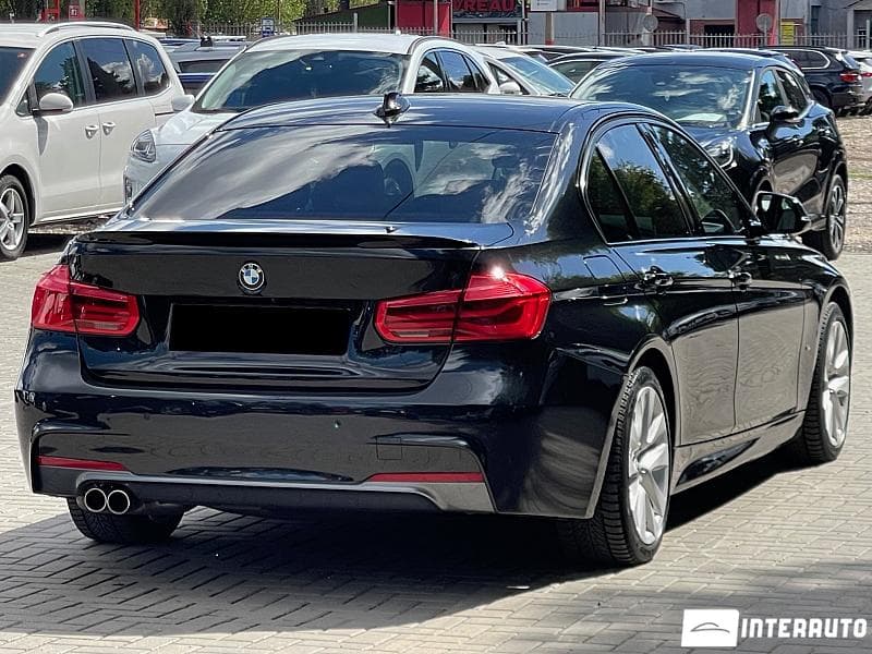 2016 BMW 330E — Miniatură 2