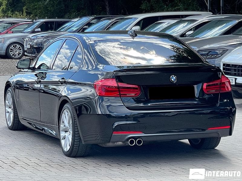 2016 BMW 330E — Miniatură 4