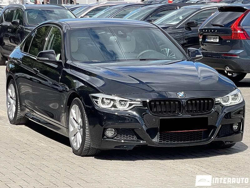 2016 BMW 330E — Miniatură 3