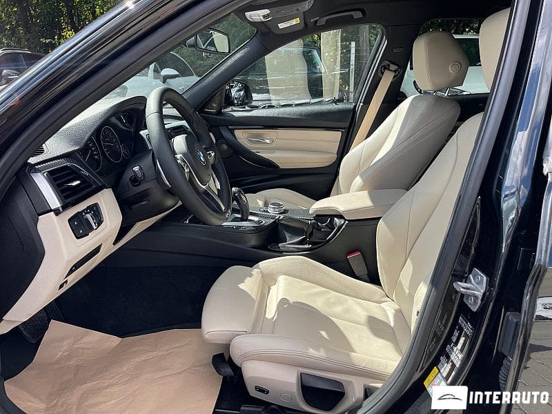 2016 BMW 330E — Miniatură 5
